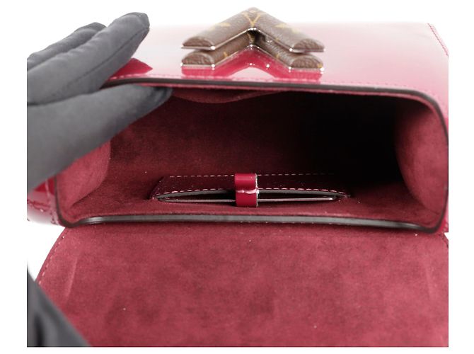 Louis Vuitton Borsa a tracolla Twist PM Rosso - vista 9