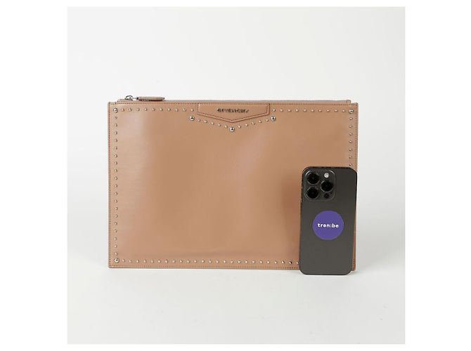 Givenchy Borsa Clutch Antigona Grande con Borchie Rosa - vista 11