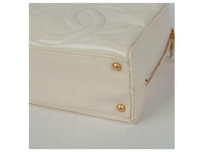 Chanel Borsa da bowling con logo Triple CC Bianco - vista 12