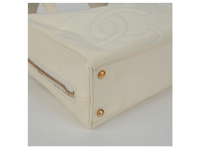 Chanel Borsa da bowling con logo Triple CC Bianco - vista 13