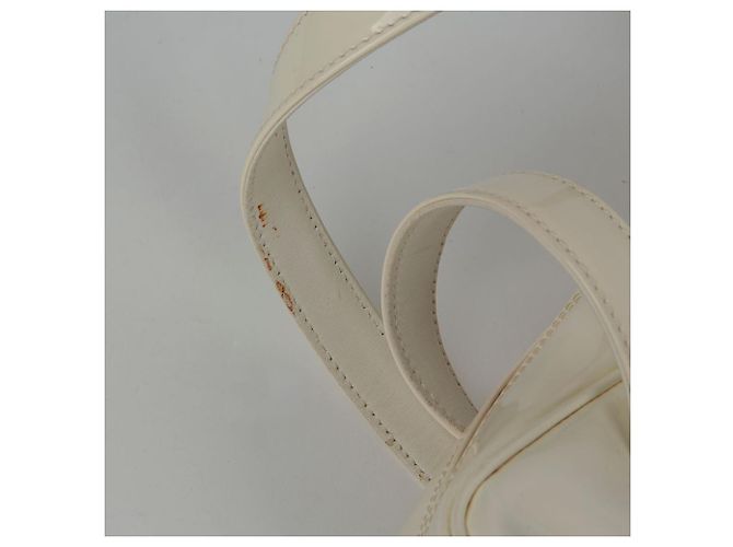 Chanel Borsa da bowling con logo Triple CC Bianco - vista 14