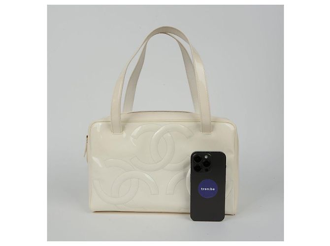 Chanel Borsa da bowling con logo Triple CC Bianco - vista 16