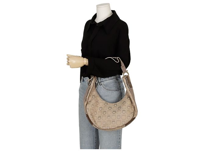 Salvatore Ferragamo Borsa a spalla Gancini Hobo Marrone - vista 12