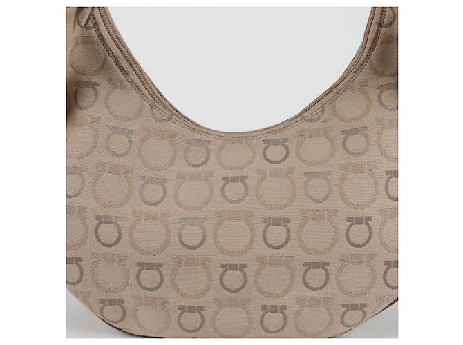 Salvatore Ferragamo Borsa a spalla Gancini Hobo Marrone - vista 2