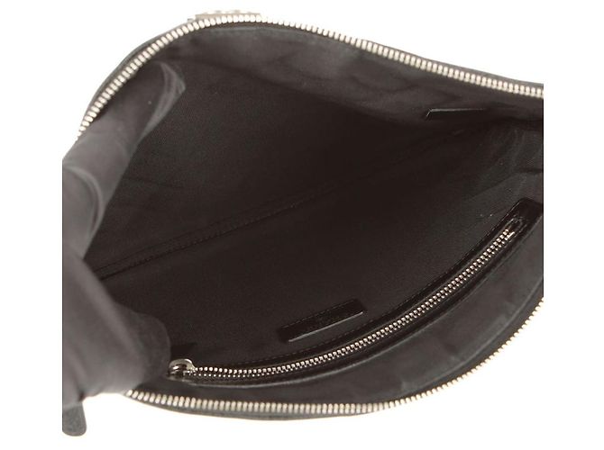 Chanel Clutch Medio in Pelle Caviar Boy Nero - vista 12