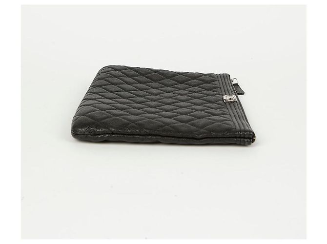 Chanel Clutch Medio in Pelle Caviar Boy Nero - vista 5