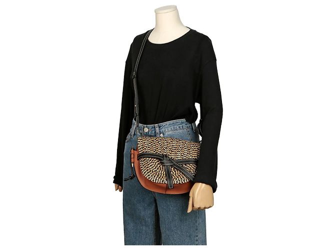 Loewe Borsa a tracolla incrociata Gate Small Marrone - vista 9