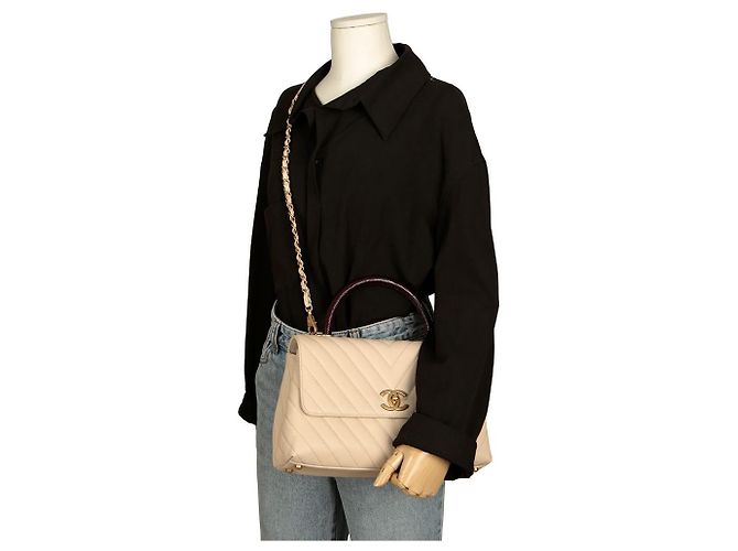 Coco Handle Chanel Bolsa de ombro média em couro caviar com alça de coco Branco - vista 12