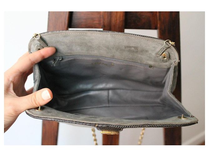 Borsa a mano Chanel grigia e dorata in suede e pelle esotica Grigio - vista 12