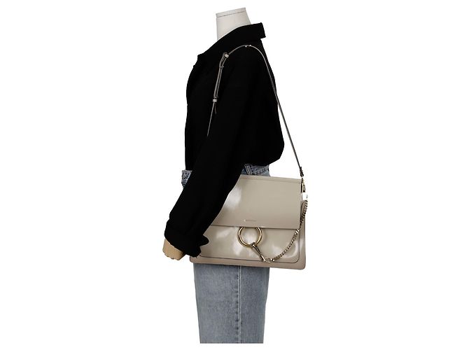 Chloé Bolso Tote y Bolso de Hombro Medium Pay Castaño - vista 13