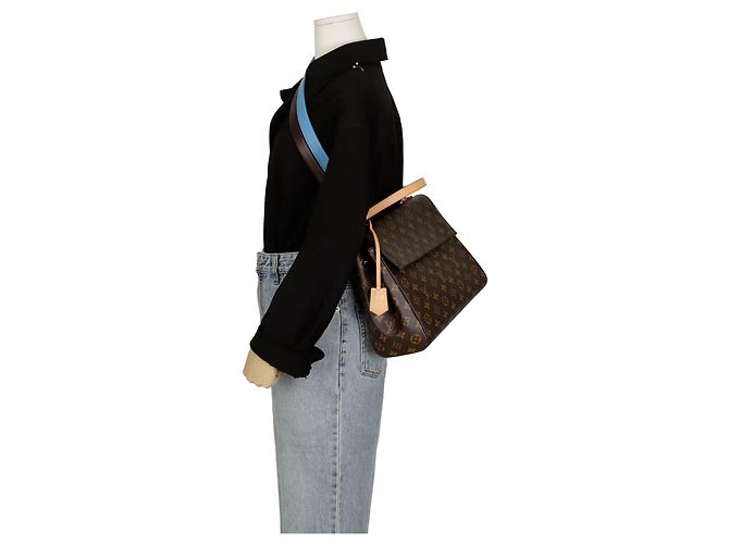 Louis Vuitton Borsa a spalla Cluny MM Marrone - vista 11