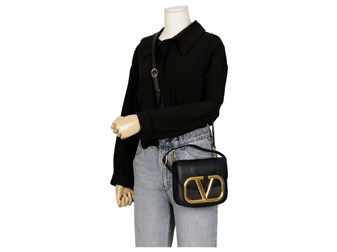 Valentino Borsa tote e borsa a spalla Superbee Garavani Nero - vista 17