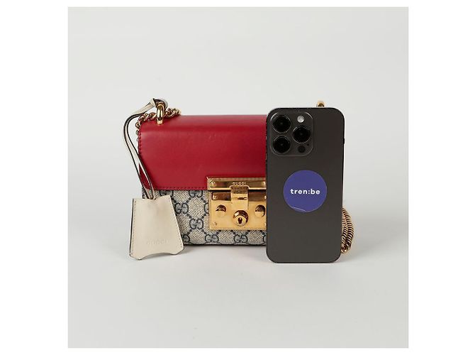 Gucci Borsa a tracolla incrociata piccola con catena e chiusura a paddle Rosso - vista 11