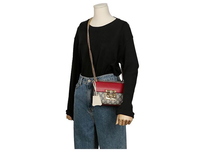 Gucci Borsa a tracolla incrociata piccola con catena e chiusura a paddle Rosso - vista 14