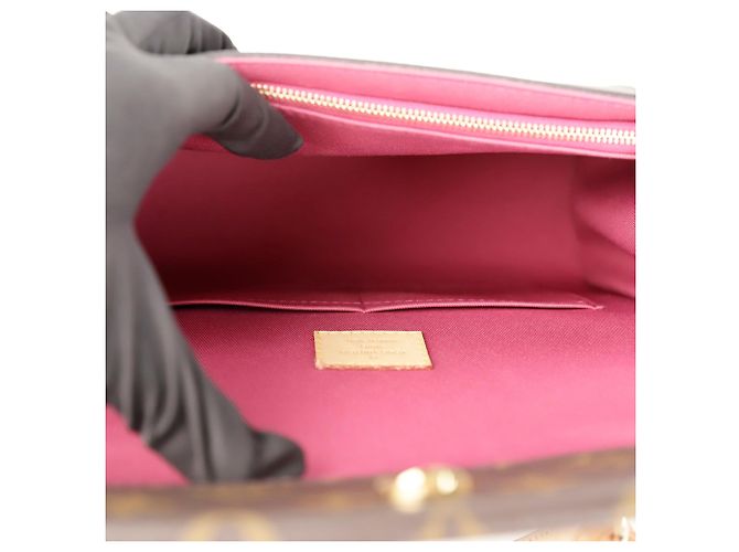 Louis Vuitton Borsa a spalla Cluny BB Marrone - vista 10