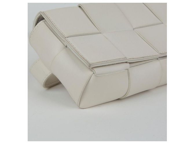 Bottega Veneta Cassette Gürteltasche Weiß - Ansicht 8