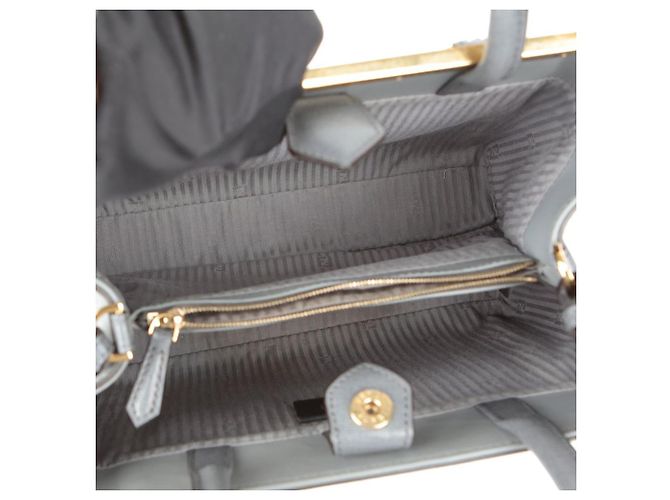 Fendi Borsa a spalla Toujours Small Tote Marrone - vista 11
