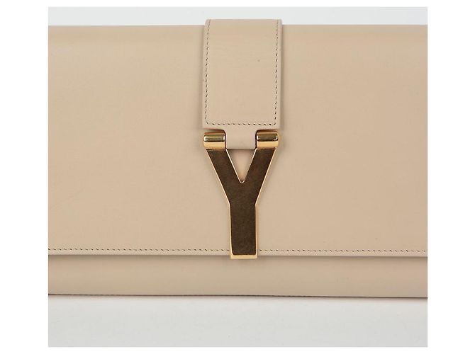 Saint Laurent Clutch Chic con Solapa Blanco - vista 3