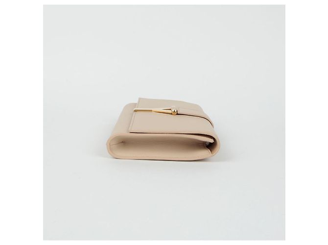 Saint Laurent Clutch Chic con Solapa Blanco - vista 5