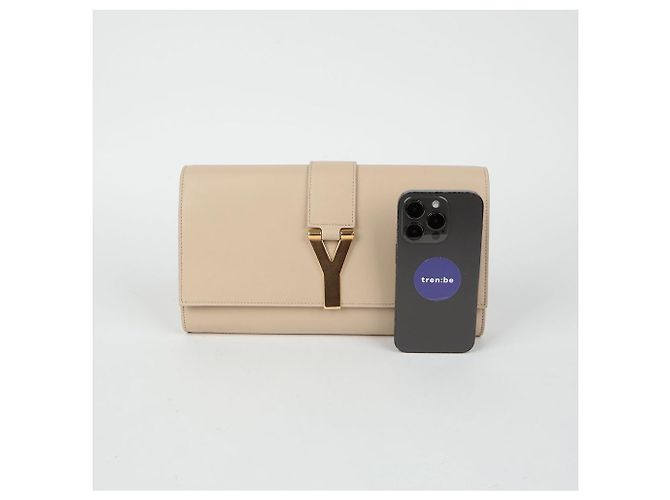 Saint Laurent Clutch Chic con Solapa Blanco - vista 9