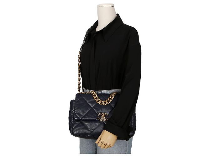 Chanel Large Tote Shoulder Bag Blue - view 11