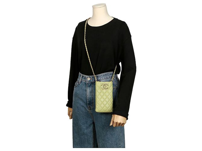 Chanel Supporto per telefono e borsa a tracolla con logo Caviar Skin Verde - vista 12