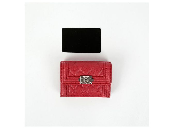 Chanel Billetera Doble Boy Caviar Roja - vista 13