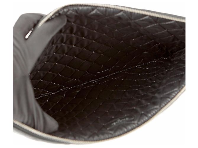 Chanel Clutch Grande CC in Pelle Caviar Nero - vista 10