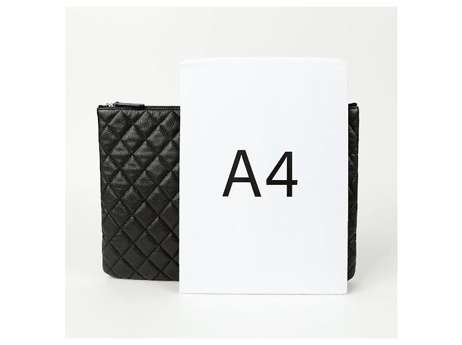 Chanel Clutch Grande CC in Pelle Caviar Nero - vista 9