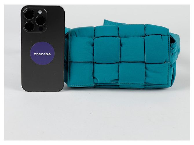 Cassette Bottega Veneta Bolsa de cintura em tech acolchoado Branco - vista 5