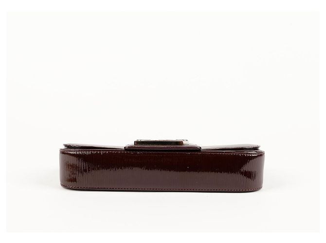 Louis Vuitton Clutch SoBe Roja - vista 10