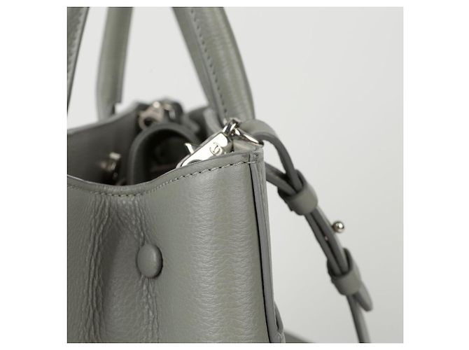 Chanel Grande Borsa Tote e Borsa a Spalla Neo Executive New Surf Marrone - vista 6