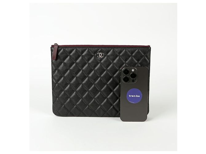 Chanel Clutch Classica Nuova Media in Pelle Caviar Nero - vista 10
