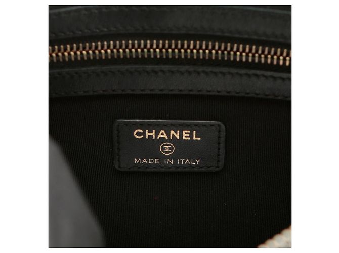 Chanel Clutch Mediano Chevron Boy Negro - vista 13