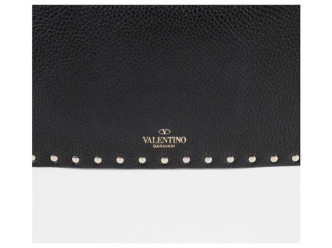 Valentino Clutch sobre Rockstud Negro - vista 4
