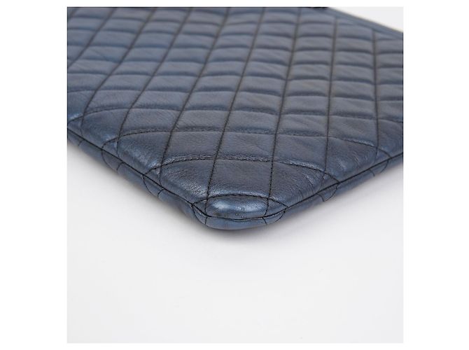 Chanel Clutch Grande Metal Boy Blu - vista 9