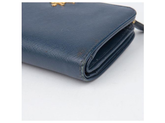 Saffiano Prada Billetera compacta con logo de metal Azul - vista 8