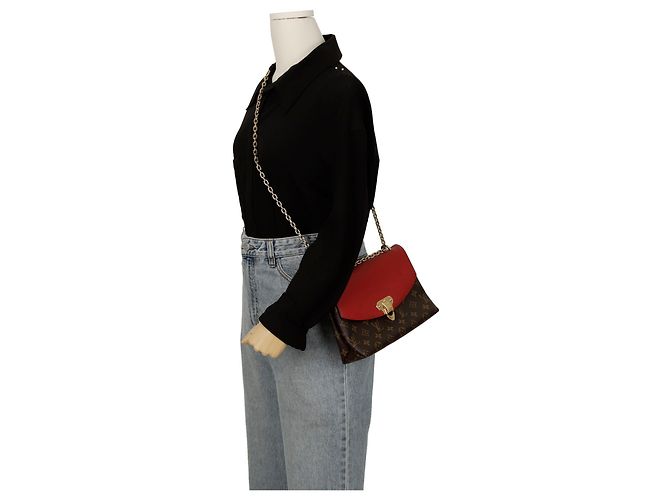 Louis Vuitton Borsa a tracolla incrociata Placid Graceful Rosso - vista 11