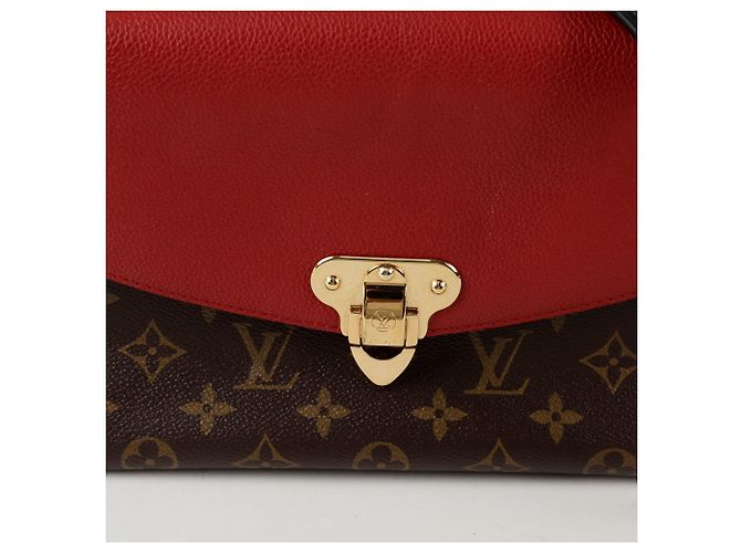 Louis Vuitton Borsa a tracolla incrociata Placid Graceful Rosso - vista 2