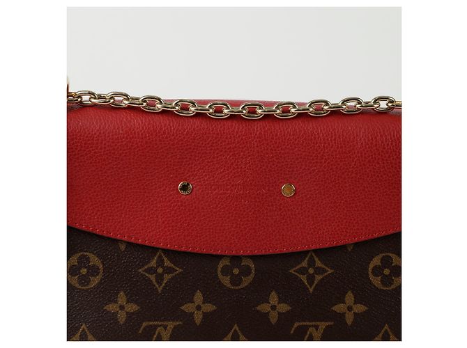 Louis Vuitton Borsa a tracolla a catena Placid semplice Marrone - vista 6