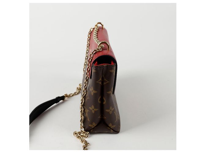 Louis Vuitton Borsa a tracolla a catena Placid semplice Marrone - vista 7