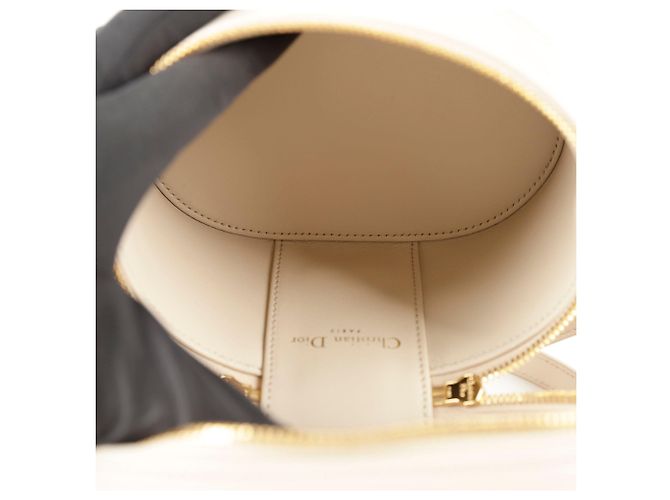 Dior Borsa a Spalla CD Signature Vanity Small Tote Marrone - vista 11
