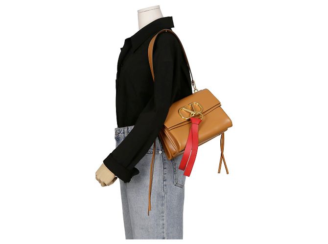 Valentino Borsa a spalla con patta logo Marrone - vista 14