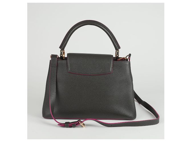 Louis Vuitton Borsa Tote e a Spalla Capucines MM Marrone - vista 4
