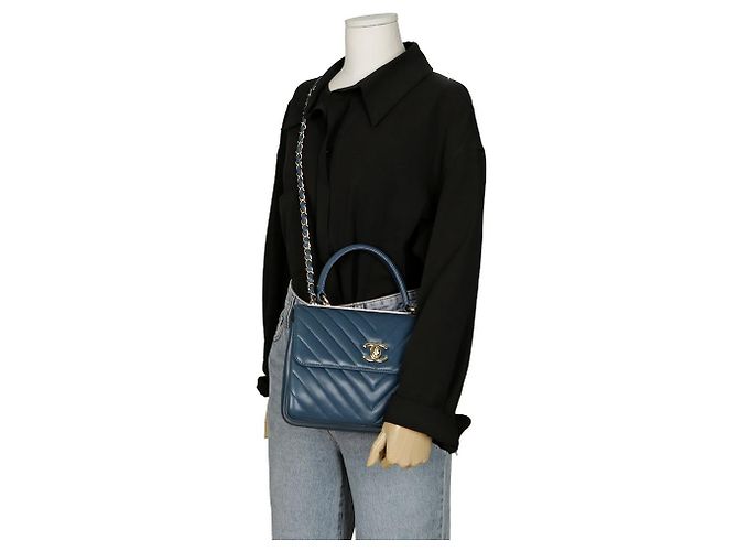 Trendy CC Chanel Borsa Tote e a Spalla CC Small Trendy Blu - vista 11