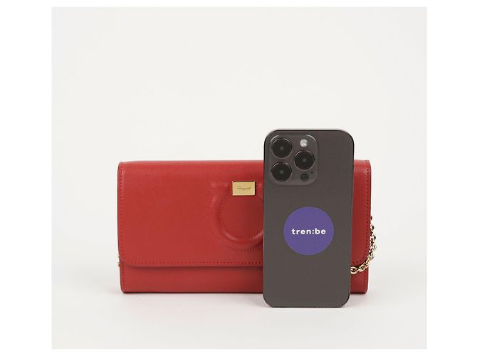 Salvatore Ferragamo Portafoglio Gancini e borsa a tracolla Rosso - vista 8