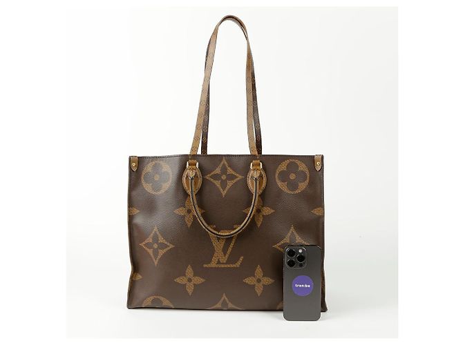 Louis Vuitton Borsa Tote e a Spalla OnTheGo GM Bianco - vista 10