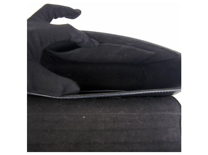 Louis Vuitton Borsa a Spalla Crossbody Twist MM Nero - vista 10