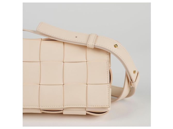 Bottega Veneta Borsa a spalla incrociata Cassette Small Bianco - vista 2