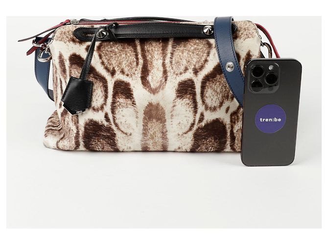 Fendi Borsa a Spalla Leopard by the Way Bianco - vista 11